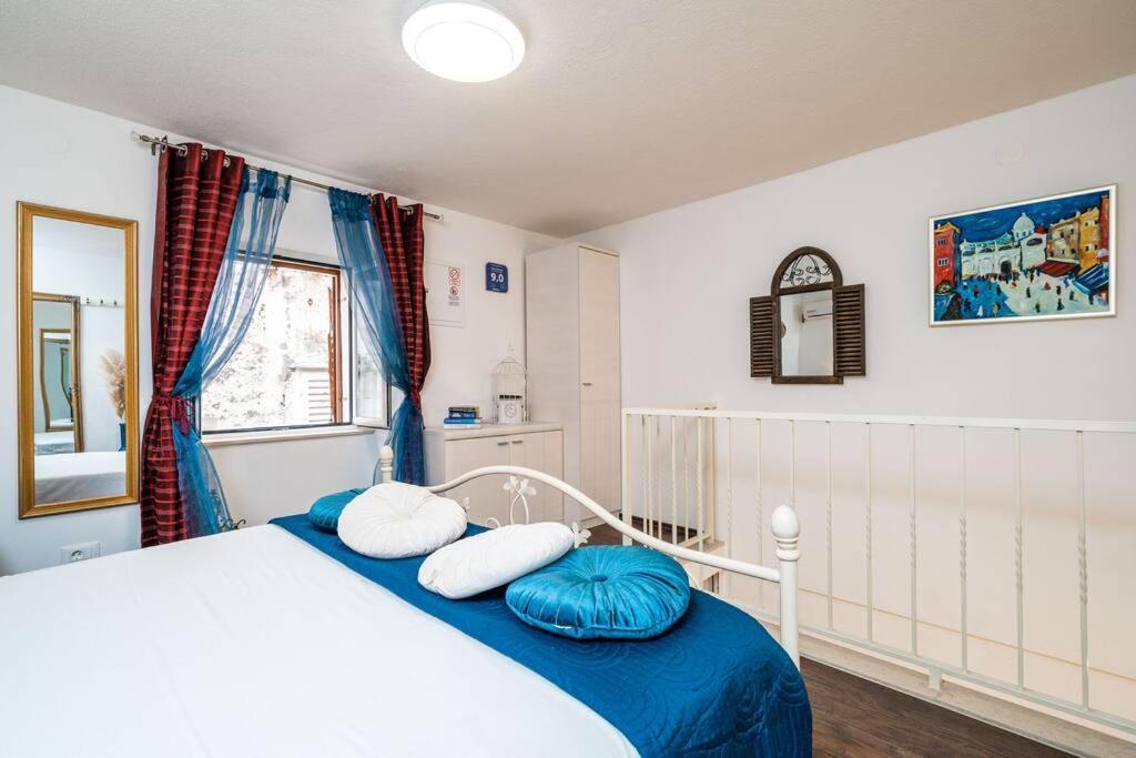 Plaza Royal In The Centre Apartment Дубровник Екстериор снимка
